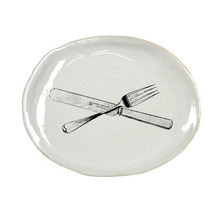Souvenir Oval Plate Medium Cutlery 